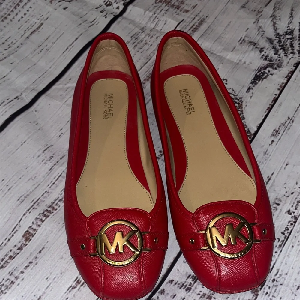 Michael Kors Red Leather Flats with Gold Logo - Picture 2 of 6